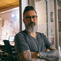 testimonial-avatar